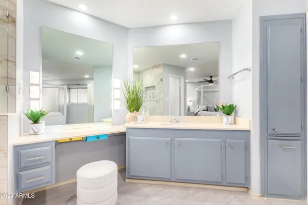 $3,095 | 4428 West Laurie Lane, Glendale, AZ 85302