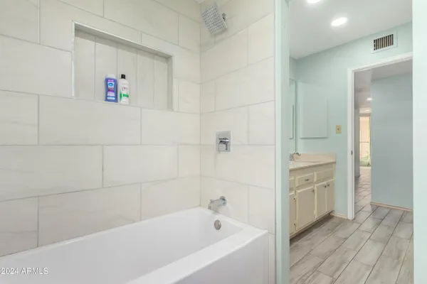 $3,095 | 4428 West Laurie Lane, Glendale, AZ 85302