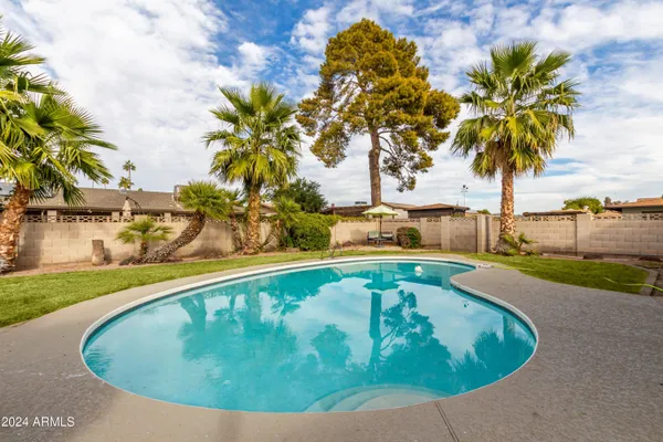$3,095 | 4428 West Laurie Lane, Glendale, AZ 85302