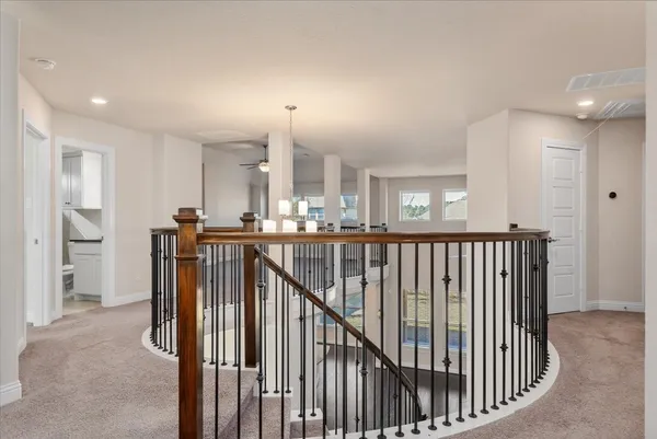 $825,000 | 35 North Wheatleigh Drive, Tomball, TX 77375