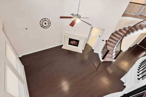 $825,000 | 35 North Wheatleigh Drive, Tomball, TX 77375