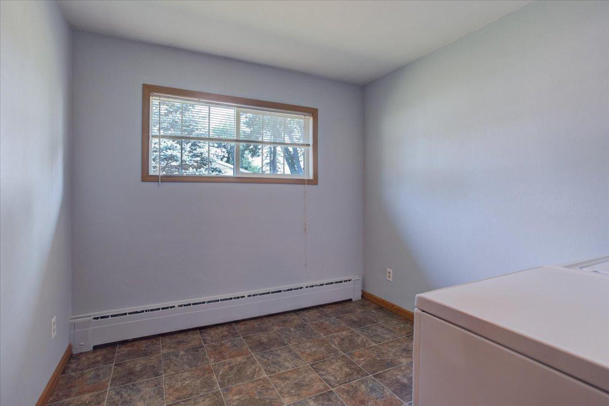 403 High Street Colfax, WI 54730 - Photo 15 of 32 Gallery Image 15