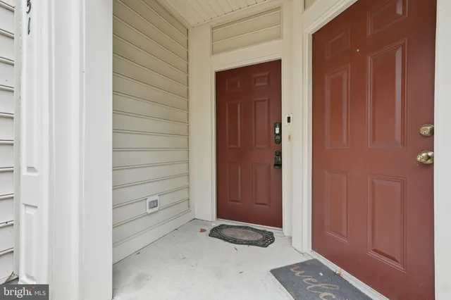 $450,000 | 2551 Eastbourne Drive, Woodbridge, VA 22191