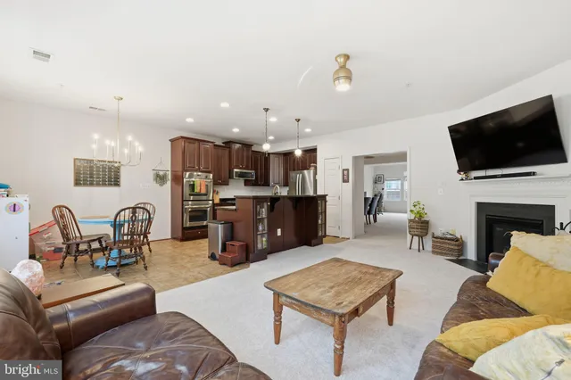 $450,000 | 2551 Eastbourne Drive, Woodbridge, VA 22191