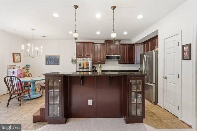 $450,000 | 2551 Eastbourne Drive, Woodbridge, VA 22191