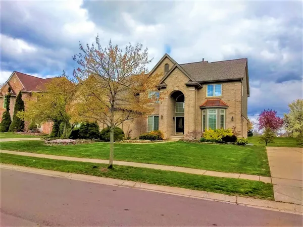 $4,100 | 45866 Fountain View Drive, Canton, MI 48188