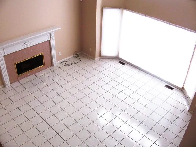 $4,100 | 45866 Fountain View Drive, Canton, MI 48188