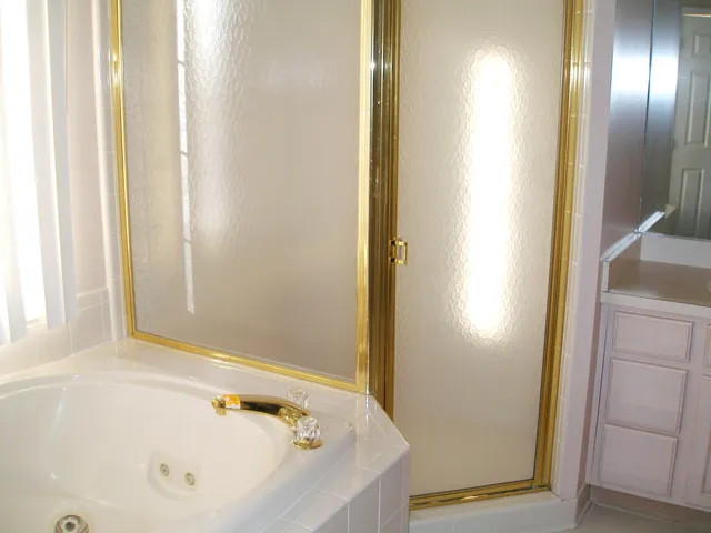 $4,100 | 45866 Fountain View Drive, Canton, MI 48188