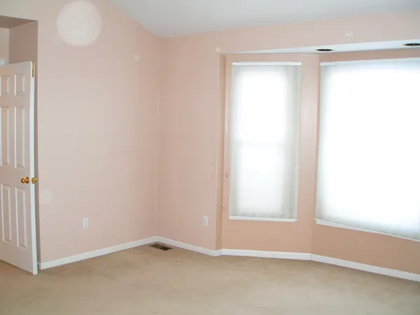 $4,100 | 45866 Fountain View Drive, Canton, MI 48188