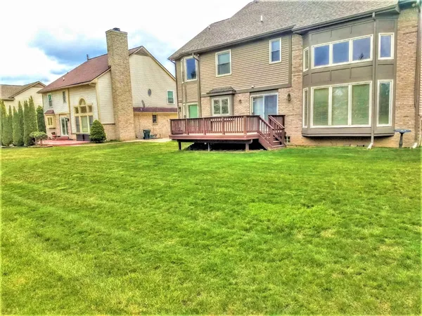 $4,100 | 45866 Fountain View Drive, Canton, MI 48188