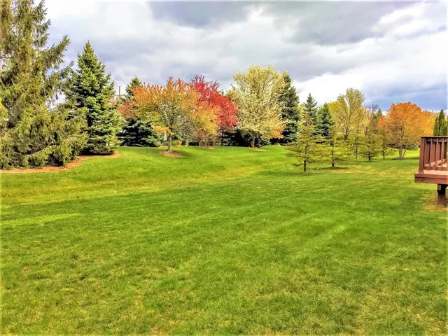 $4,100 | 45866 Fountain View Drive, Canton, MI 48188