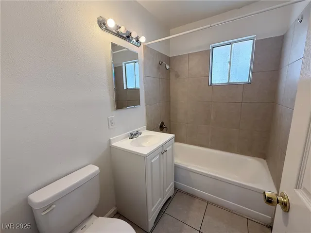 $925 | 1908 Rexford Drive, Unit 7, Las Vegas, NV 89104