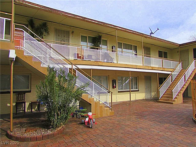 $925 | 1908 Rexford Drive, Unit 7, Las Vegas, NV 89104