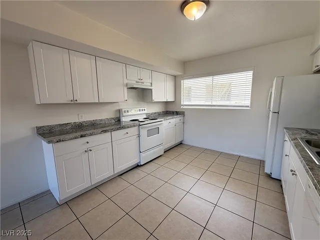 $925 | 1908 Rexford Drive, Unit 7, Las Vegas, NV 89104