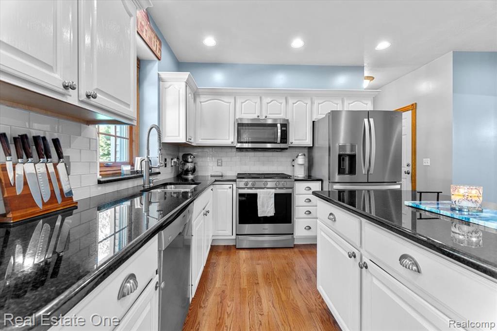 4261 Brest Road Newport, MI 48166 - Photo 10 of 57 Gallery Image 10