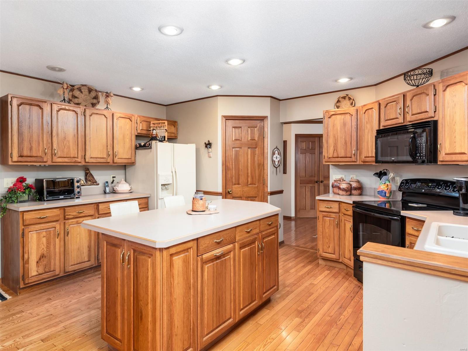 1347 Trails End Road Greenville, IL 62246 - Photo 27 of 47 Gallery Image 27