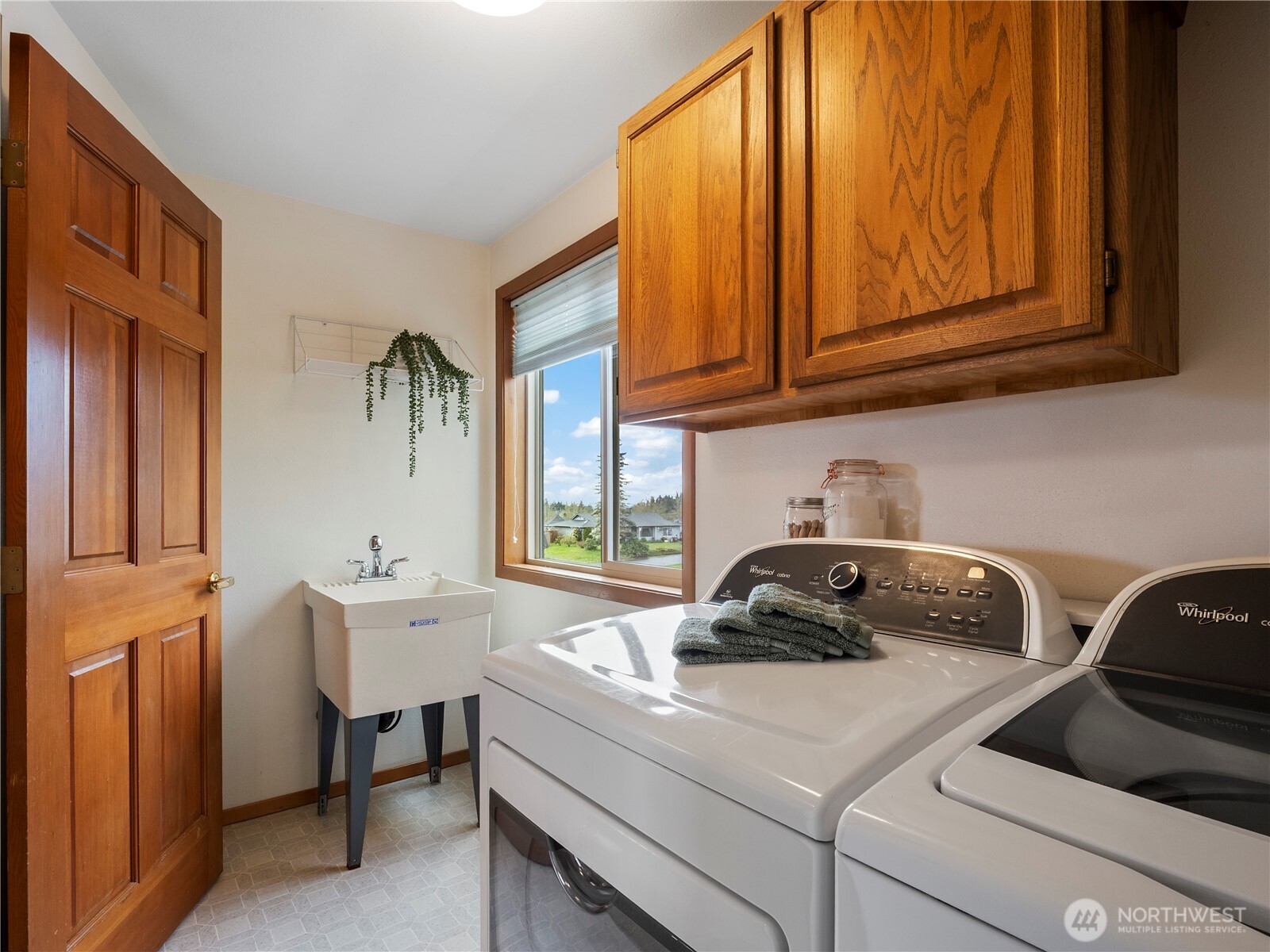 25405 103rd Avenue East Graham, WA 98338 - Photo 26 of 40