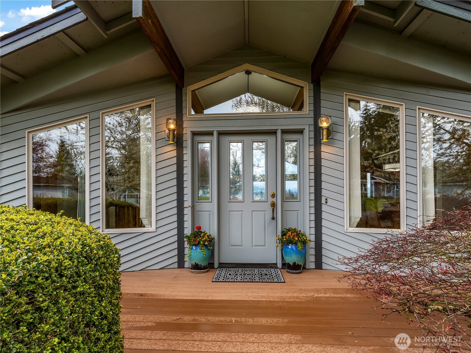 25405 103rd Avenue East Graham, WA 98338 - Photo 3 of 40