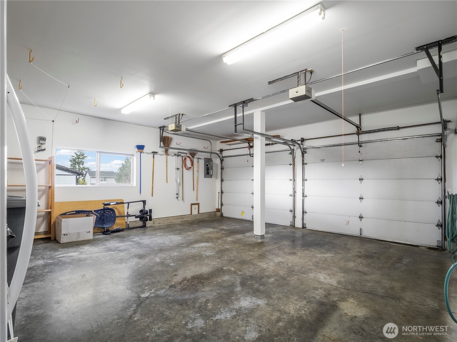 25405 103rd Avenue East Graham, WA 98338 - Photo 35 of 40