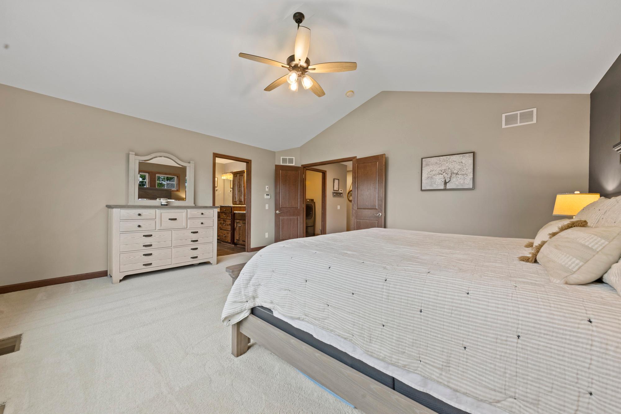 3339 Sunray Court Southwest Prior Lake, MN 55372 - Photo 20 of 91