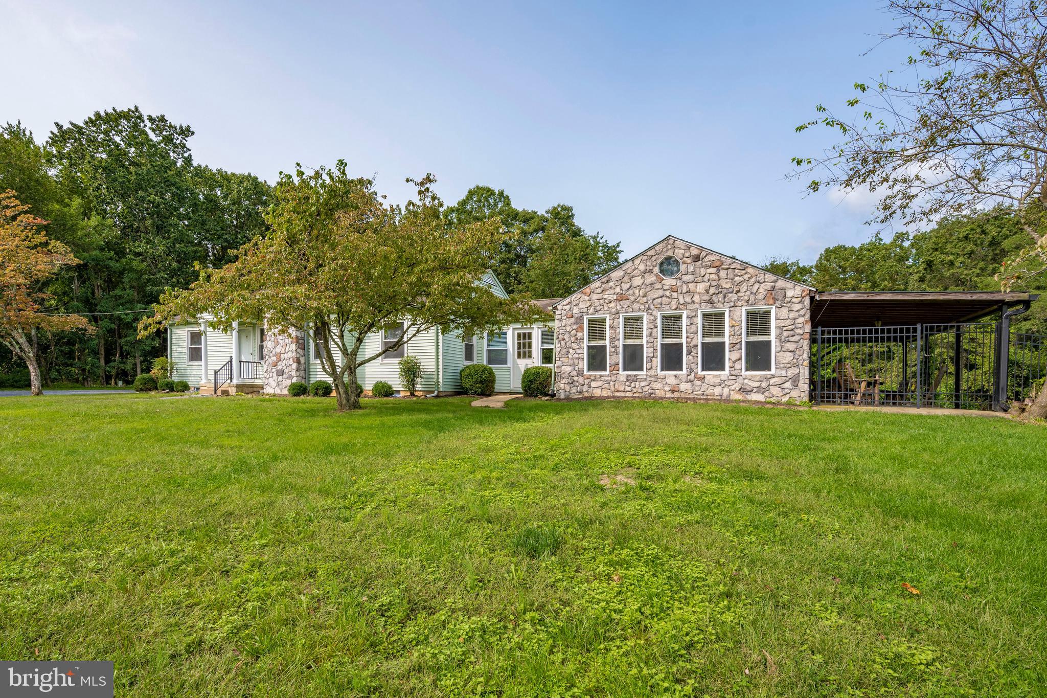 18630 Trundle Road Dickerson, MD 20842 - Photo 12 of 93
