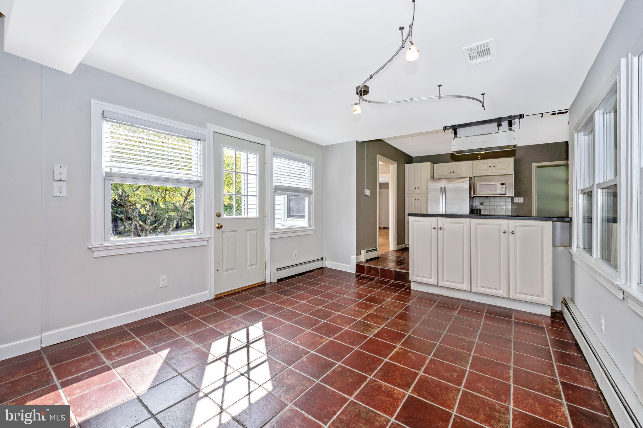 18630 Trundle Road Dickerson, MD 20842 - Photo 21 of 93