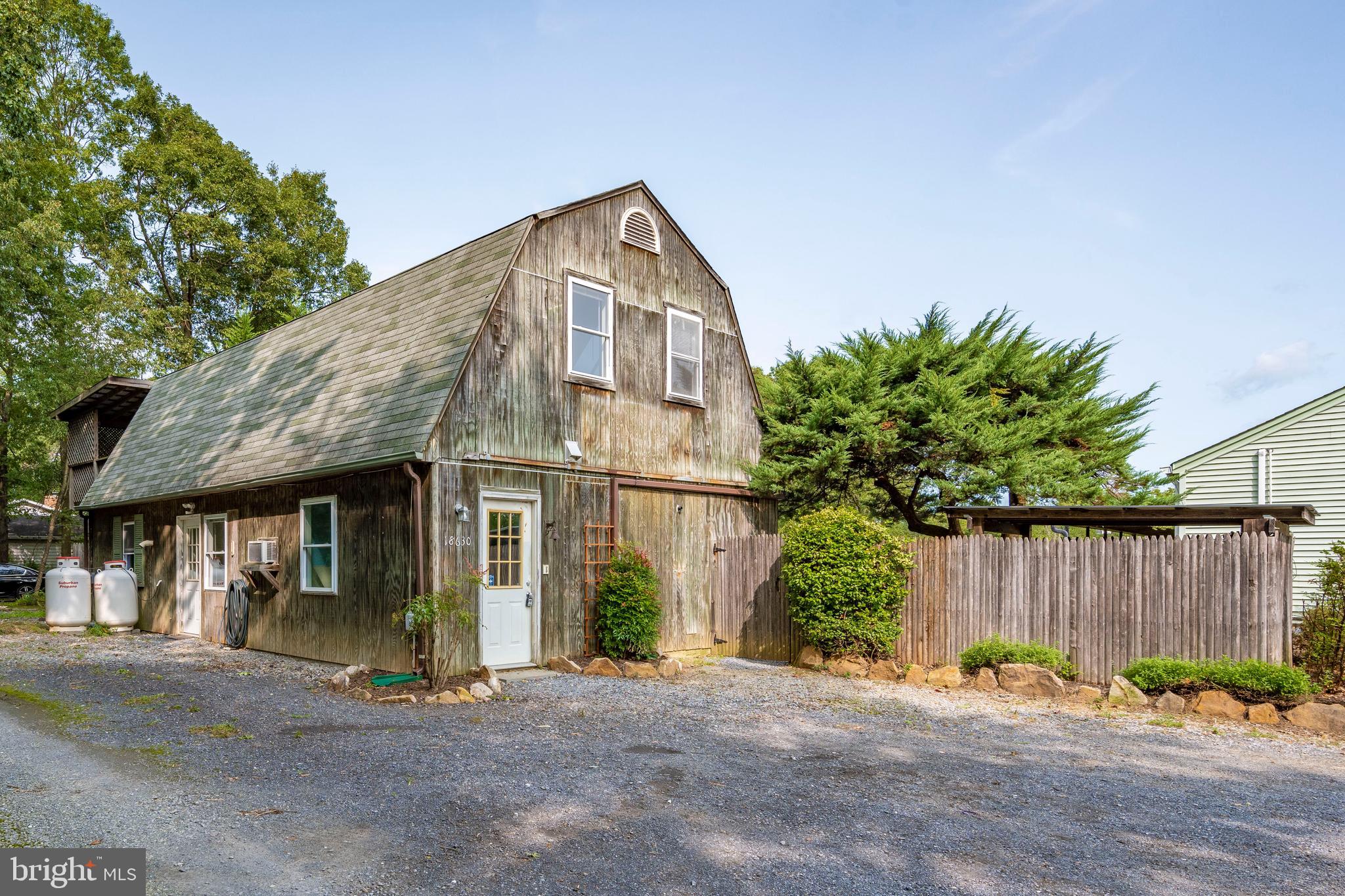 18630 Trundle Road Dickerson, MD 20842 - Photo 4 of 93