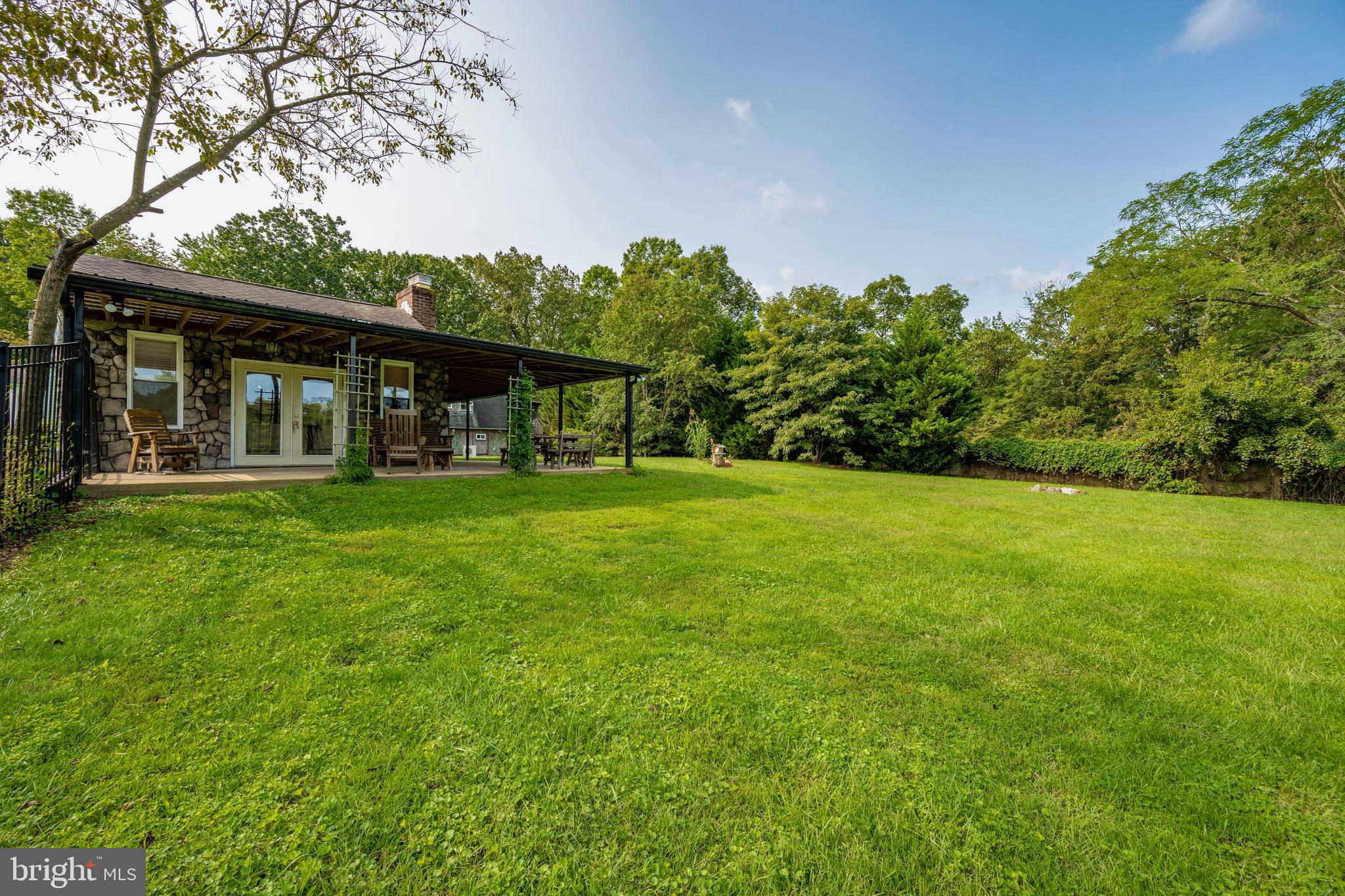 18630 Trundle Road Dickerson, MD 20842 - Photo 9 of 93