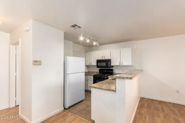 $292,000 | 125 South 56th Street, Unit 99, Mesa, AZ 85206
