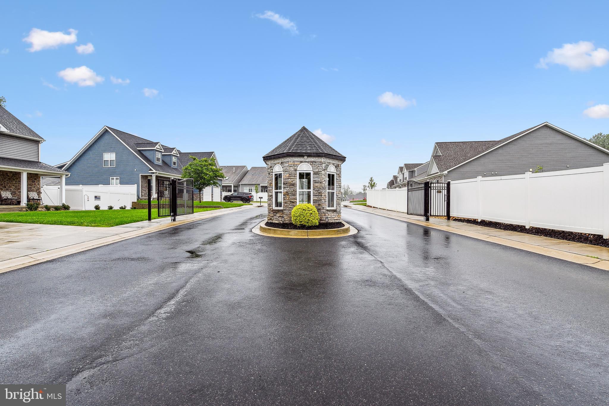 2519 Easy Street Fallston, MD 21047 - Photo 40 of 44 Gated Entry