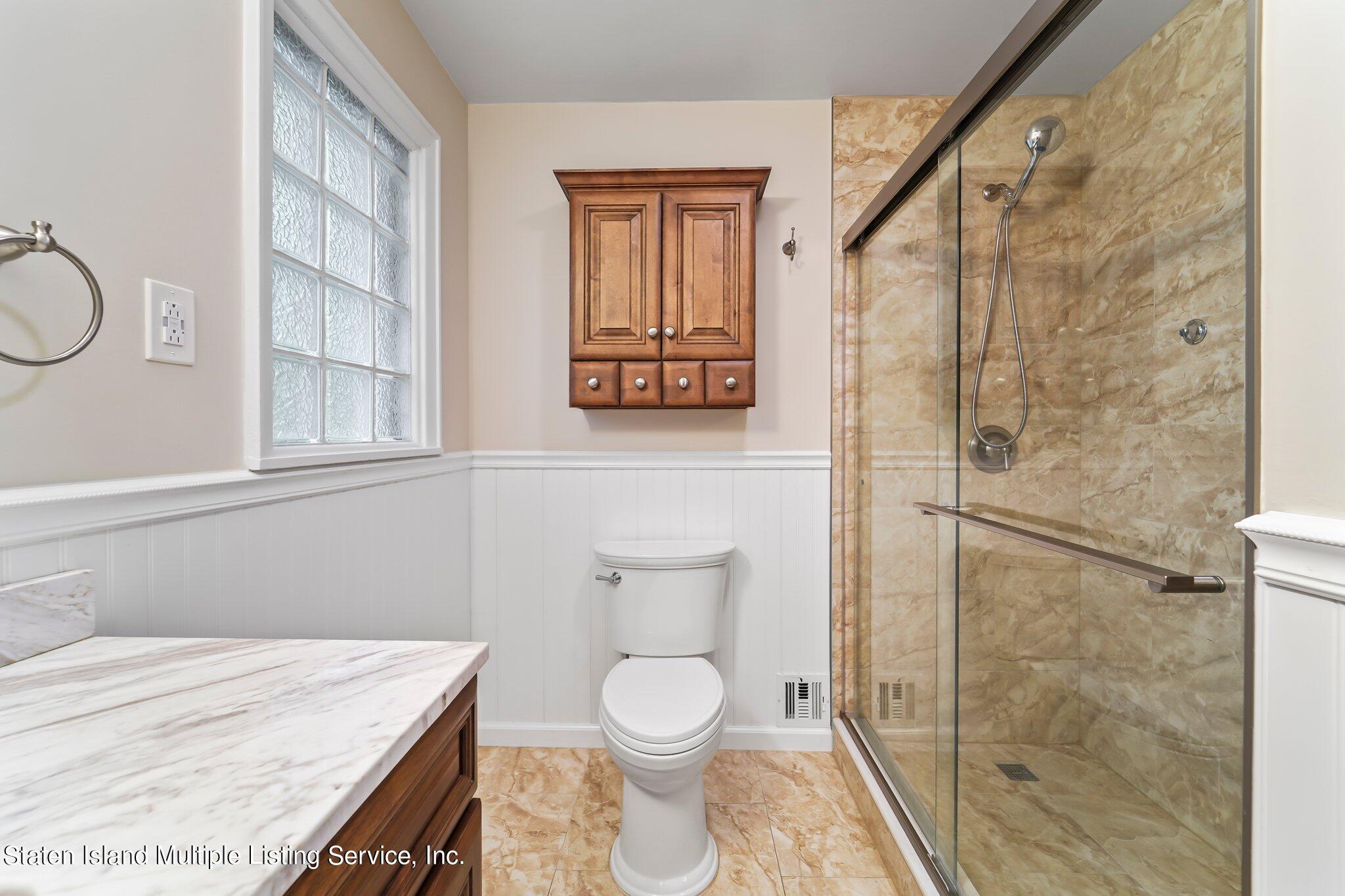 312 Edinboro Road Staten Island, NY 10306 - Photo 14 of 32 DSC08891