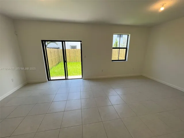 $2,850 | 11912 Southwest 244th Lane, Unit 11912, Homestead, FL 33032