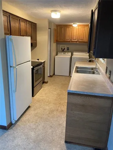 $1,250 | 656 Cannelton Road, Darlington, PA 16115