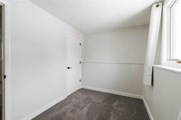 $194,900 | 45 Huntington Parkway, Hamlin, NY 14464