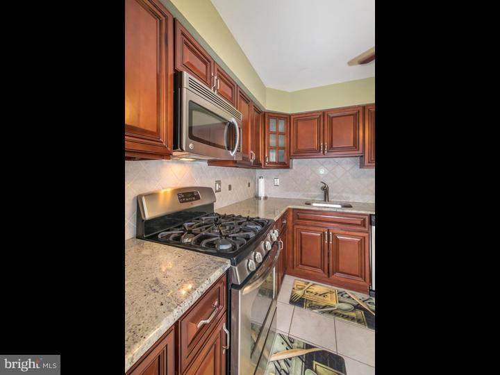 546 Concord Road Warminster, PA 18974 - Photo 6 of 14 Kitchen