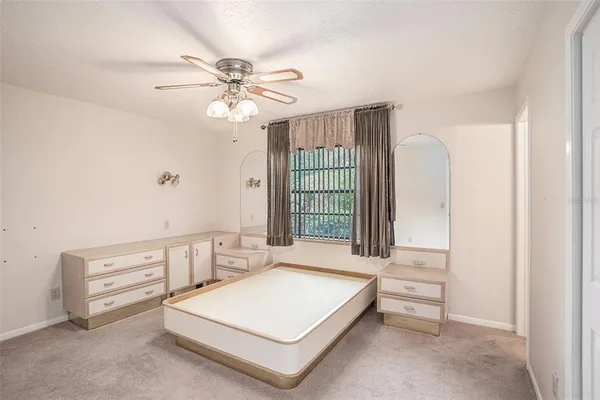 $395,000 | 2110 Siloam Springs Drive, Dover, FL 33527