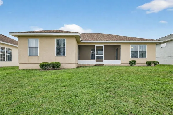 $325,000 | 17867 Southeast 115th Circle, Summerfield, FL 34491