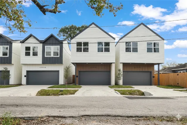 $2,600 | 6809 Conley Street, Unit D, Houston, TX 77021