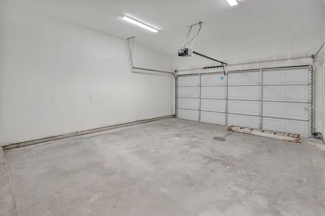 $2,600 | 6809 Conley Street, Unit D, Houston, TX 77021