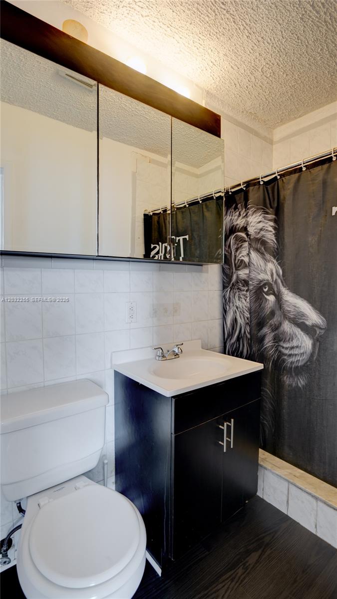 9840 Southwest 48th Street Miami, FL 33165 - Photo 35 of 43