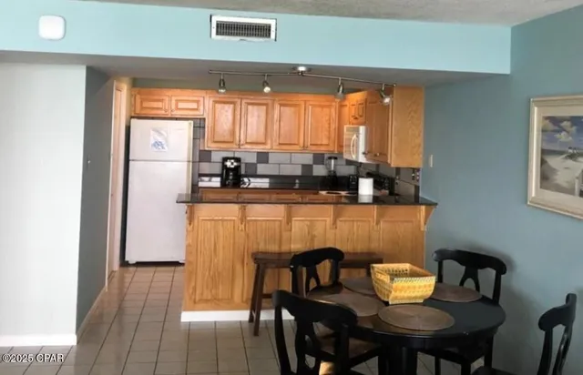 $1,850 | 6905 Thomas Drive, Unit 602, Panama City Beach, FL 32408