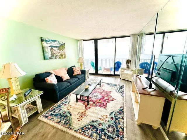 $1,850 | 6905 Thomas Drive, Unit 602, Panama City Beach, FL 32408