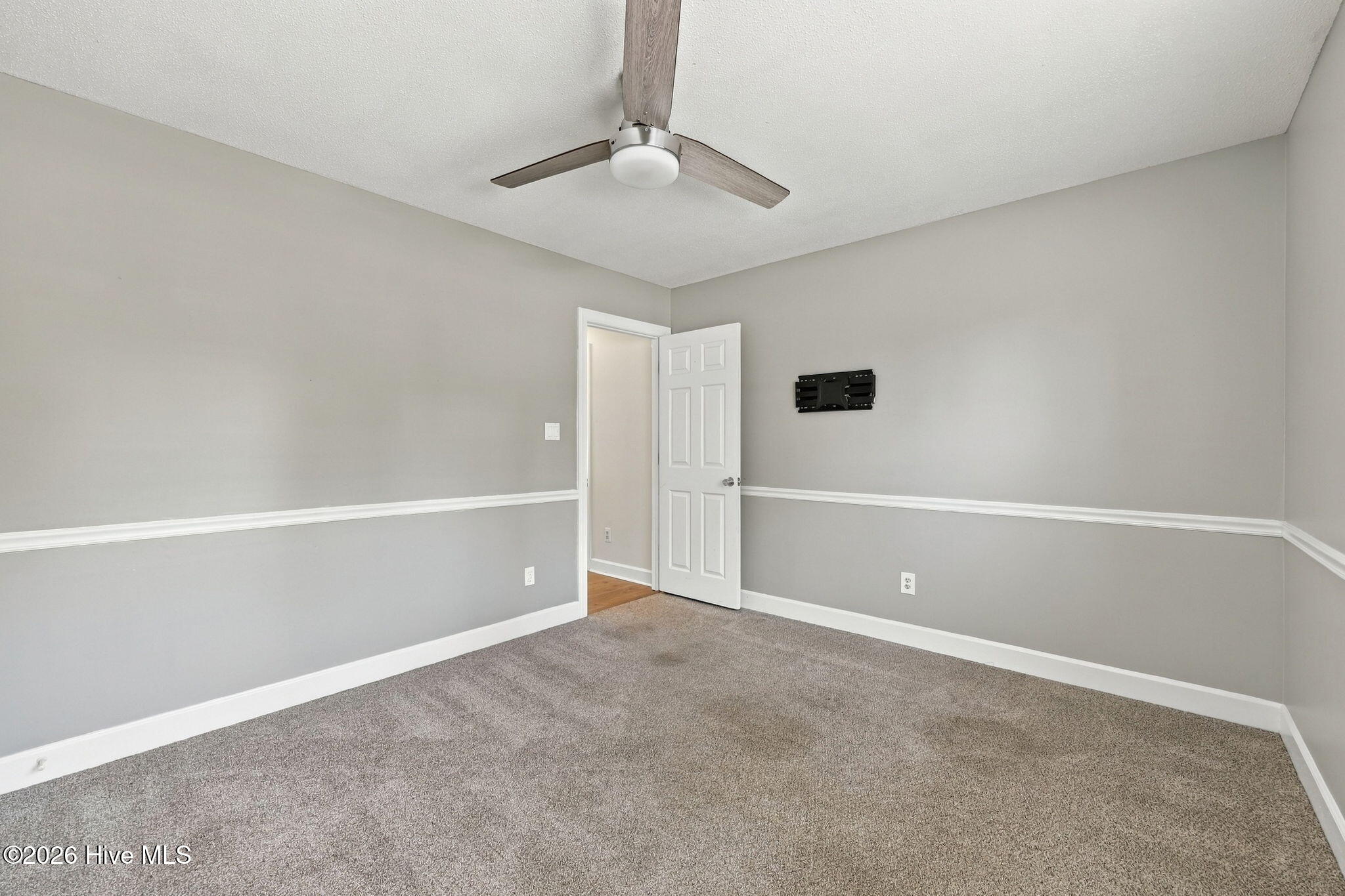 123 Duke Road Winterville, NC 28590 - Photo 17 of 42 16-web-or-mls-IMG_7952_edit