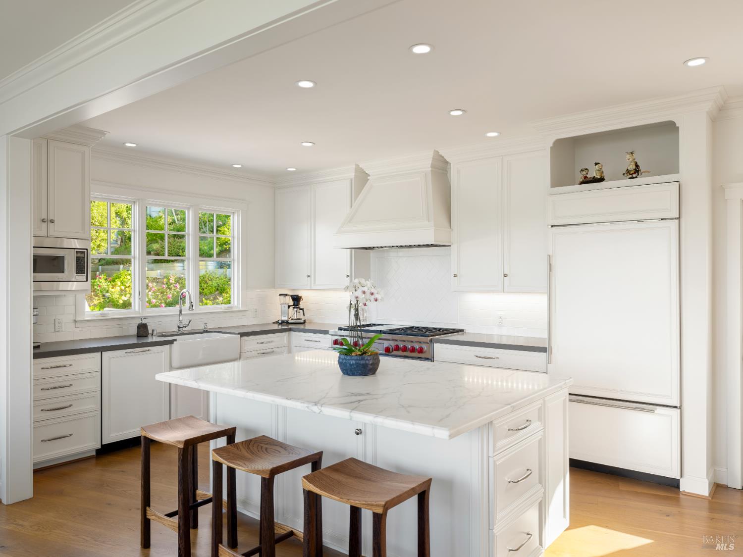 75 Rolling Hills Road Tiburon, CA 94920 - Photo 8 of 57