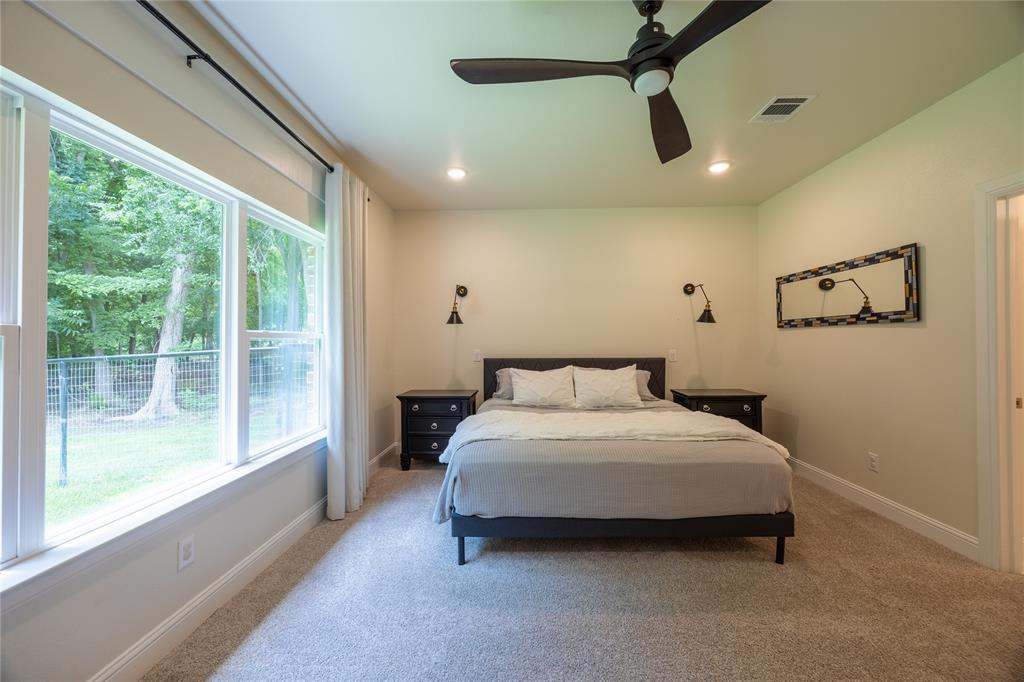 354 Glade Valley Road Azle, TX 76020 - Photo 15 of 38