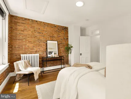 $849,000 | 1430 K Street Southeast, Washington, DC 20003