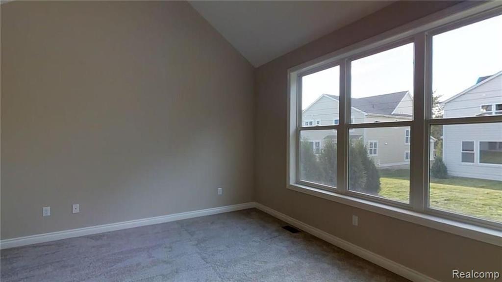 689 Romeo Road Rochester, MI 48307 - Photo 16 of 21