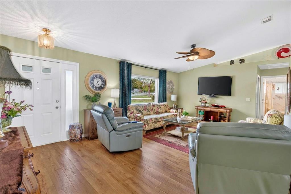 10447 Southwest 62nd Court Ocala, FL 34476 - Photo 11 of 58