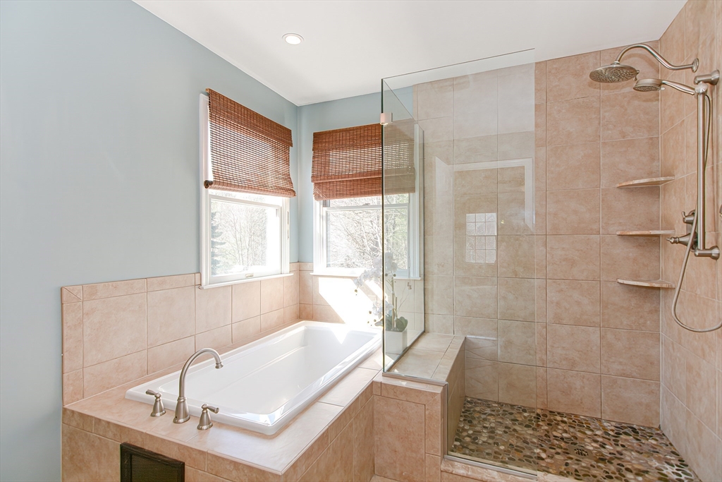 41 Hancock Road Franklin, MA 02038 - Photo 24 of 42 Gallery Image 24
