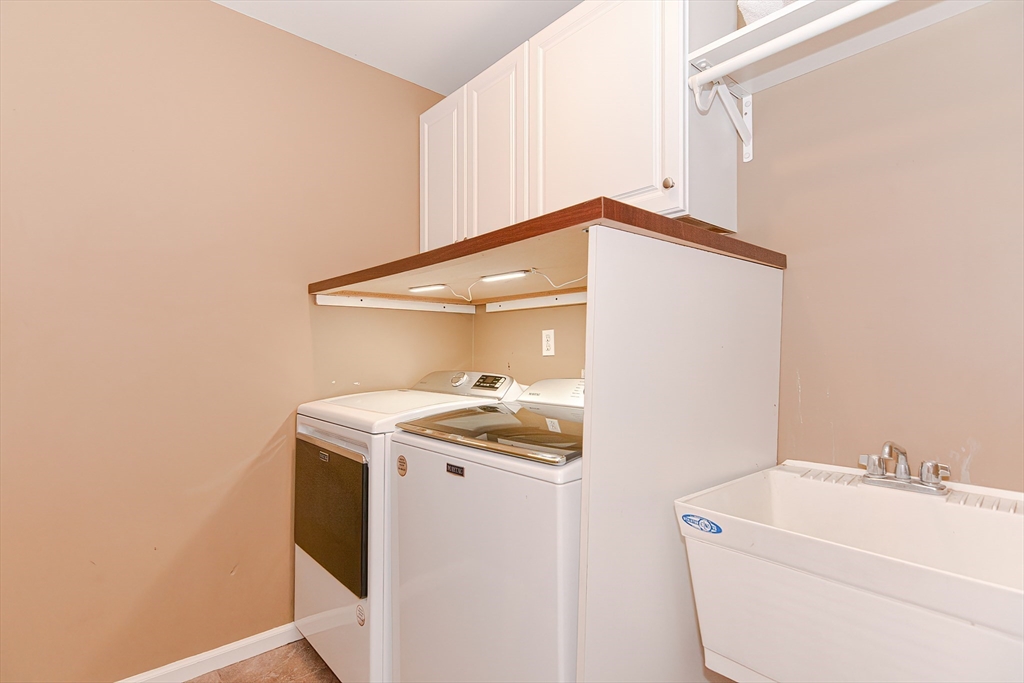 41 Hancock Road Franklin, MA 02038 - Photo 25 of 42 Gallery Image 25